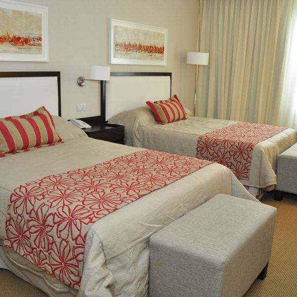 Howard Johnson Piedras Moras