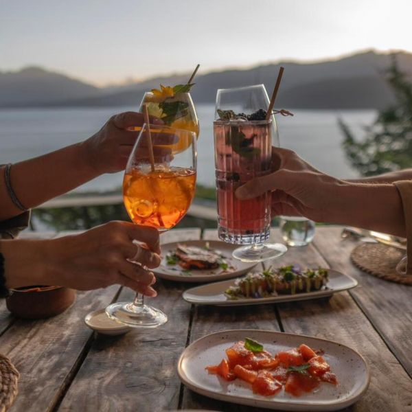 Mirador Lake Cuisine