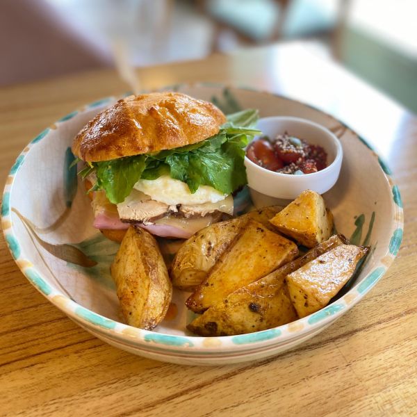 LIRIEN Pastelería & Cafeteria Boutique